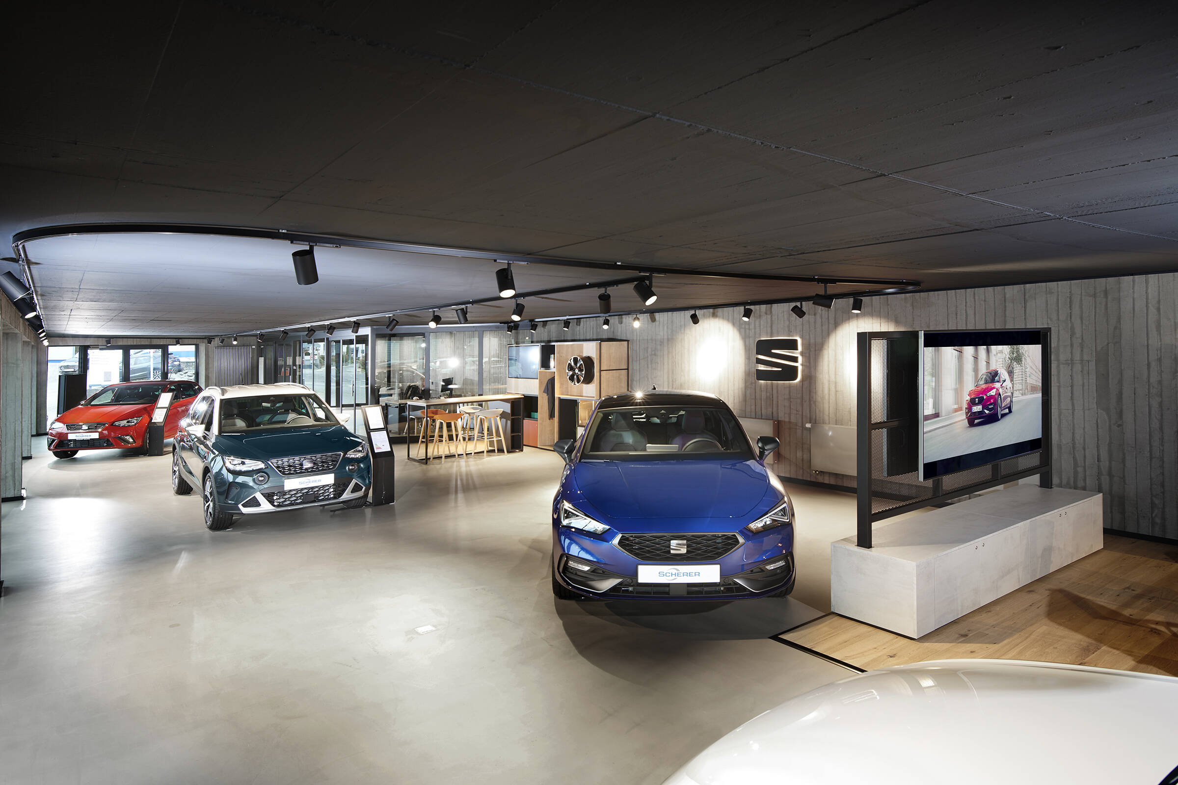 Neues Cupra Zentrum in Simmern ausgestattet mit neuer Elektrotechnik von ERN