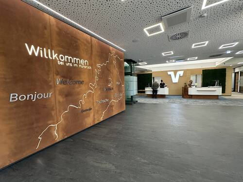 Erweiterung der Netzwerk im Bürogebäude durch ERN Elektrosysteme in Hunsrück